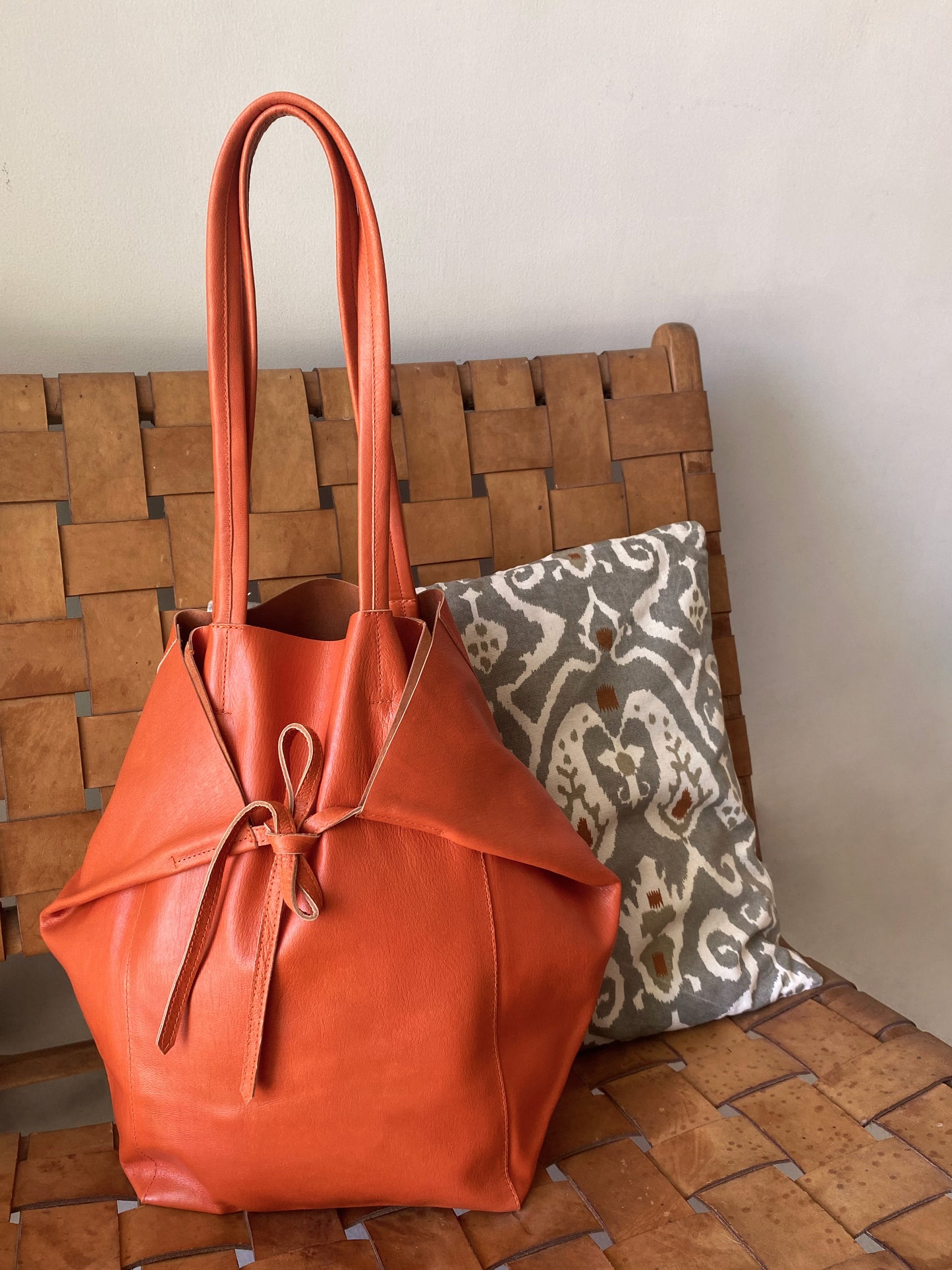 Pyramid Bag (small) in Orange