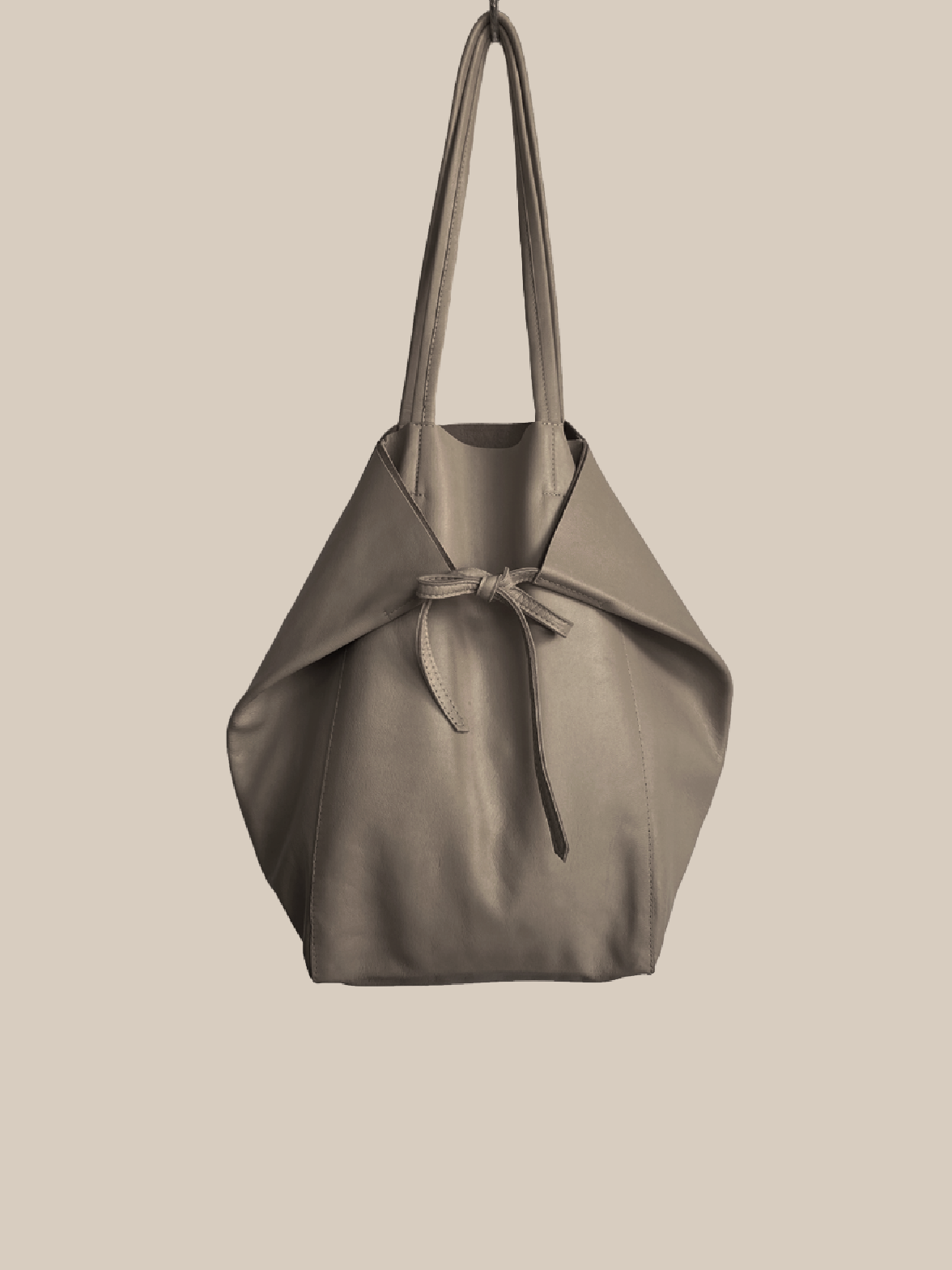 Pyramid Bag (small) in Taupe